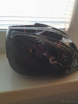 Lacná dámska prilba - 2