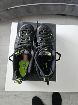 Nike Air Foamposite one - 2