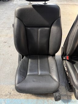 Sedadla Mercedes-Benz GL X164 predfacelift - 2