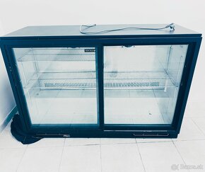 Chladnička na nápoje - Minibar s dvoma presklenými posuvnými - 2