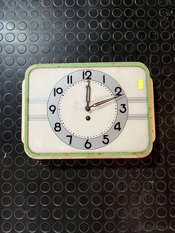 Retro hodiny - 2