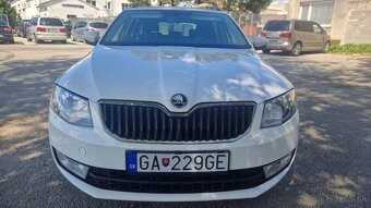 ŠKODA OCTAVIA COMBI 1.6 TDI - 2