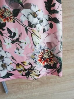 Dámske ružové šaty S/M elegantne - 2