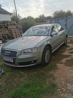 Audi A8 - 2