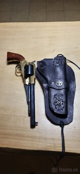 Perkusný revolver - 2