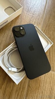 iPhone 15 128GB - 2
