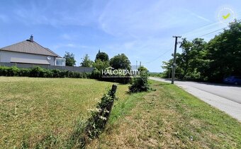 HALO reality - Predaj, pozemok pre rodinný dom 308 m2 Smol - 2