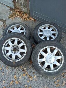 Puklicky Audi a6 c4 original r15 - 2