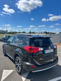 Toyota RAV4 - 2
