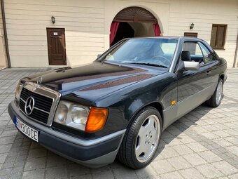 Mercedes 300CE - 2