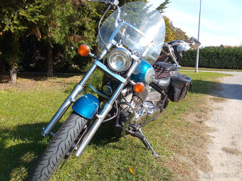 YAMAHA XVS 650 - 2