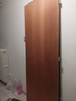 Predám dvere Mahagon 70 plné pravé, 70 presklené ľavé - 2