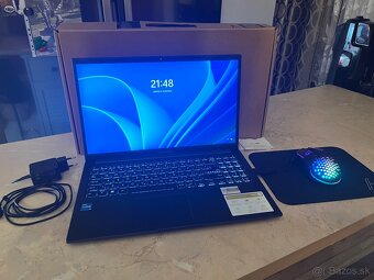 Asus Vivobook X1504V - 2
