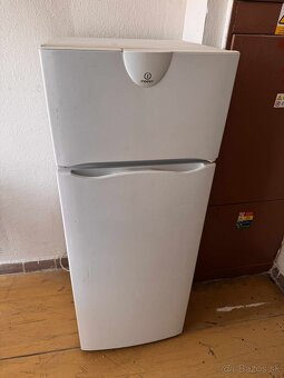Chladnička s mrazničkou - 2