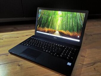 Profi NB Fujitsu Siemens 15,6" FullHD IPS Displej Windows11 - 2