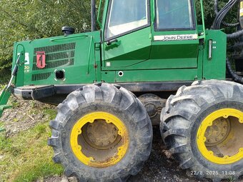 John Deere 1110D - 2