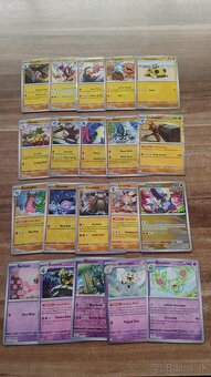 Predám original Pokemon kartičky 128ks lesklé - 2