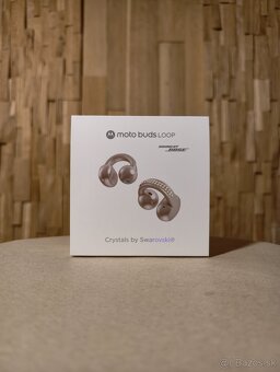 Motorola Moto Buds Loop Crystals by Swarovski - 2