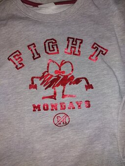 Mikina šedá 140 - 2