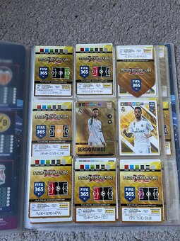 Panini futbalove karty - 2