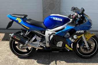 Yamaha R6 - 2
