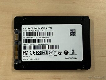 ADATA 512 GB - 2