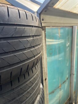 Letne pneu 255/45r19 - 2