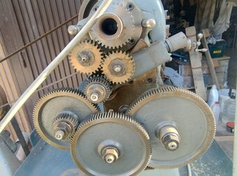 Stolovy sustruh, maly robustny sustruh - 2