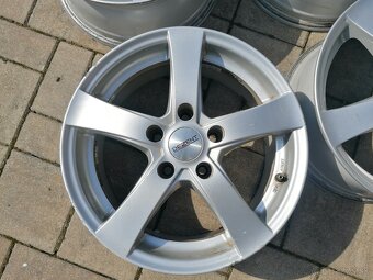 5x114,3 r16 dezent - 2