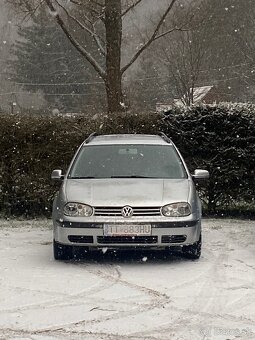 Golf 4 - 2