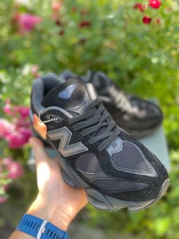 New Balance 9060 EU42 - 2
