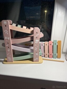 Little Dutch - 2