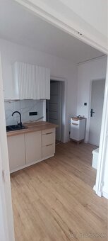 PRENÁJOM 1 izbový byt priamo v centre Námestova / pri LIDL - 2