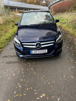 MERCEDES-BENZ B 180 - 2