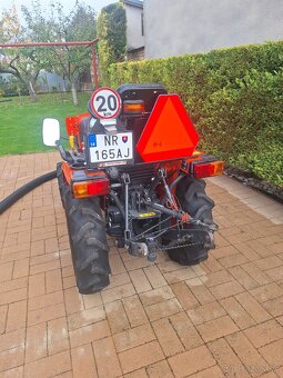 Kubota B1620 - 2