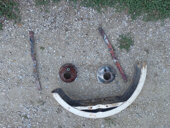 predám diely na Jawa 23 mustang - 2