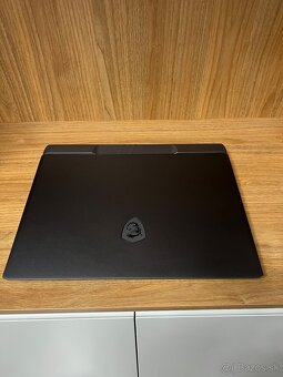 MSI Vector 16 HX A13VHG - 2