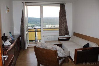 EXKLUZÍVNE-SPEKTRUM REALITY- Na Predaj garsónka 23 m2 s logg - 2