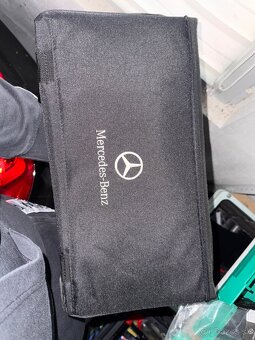 Predám nové prislušenstvo Mercedes - 2