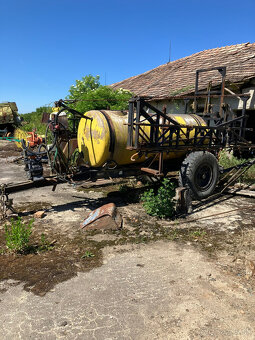 Postrekovač s certifikátom - 2