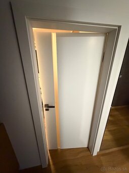 Predám dvere + zárubne - 2