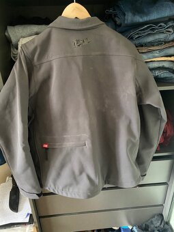 Vyhrievaná bunda milwaukee - 2