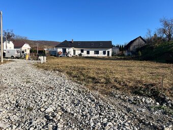 Ďurďoš, 3x st.pozemok s Is - 2