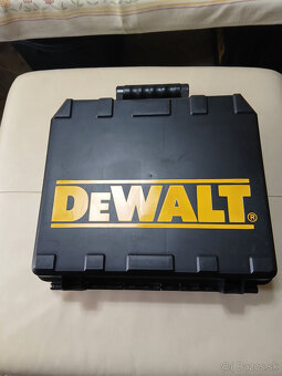 Predam novy Dewalt DC 737KL - 2