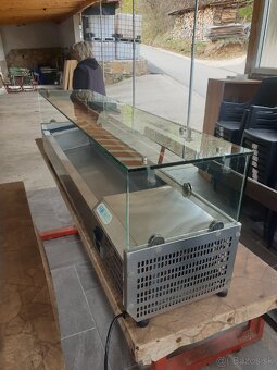 Chladiaca vitrina - 2