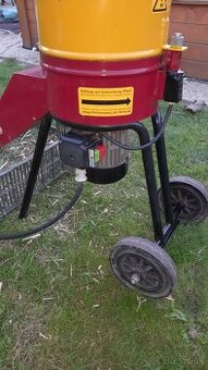 Predam drvič  konarov samix 3kW/380volt - 2
