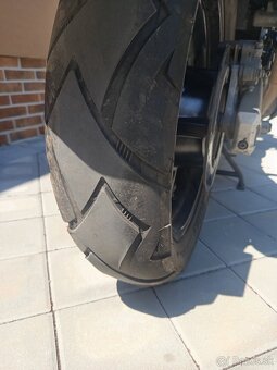 Suzuki dl 650 V-strom - 2