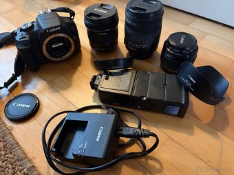 Canon EOS 2000D + 3x objektív + blesk - 2