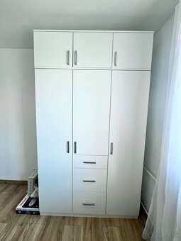 šatníková skriňa - 2