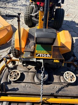 Traktorova kosacka Stiga park Pro - 2